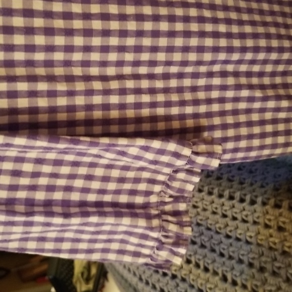 Denim & Company Seersucker Blouse - Picture 3 of 8